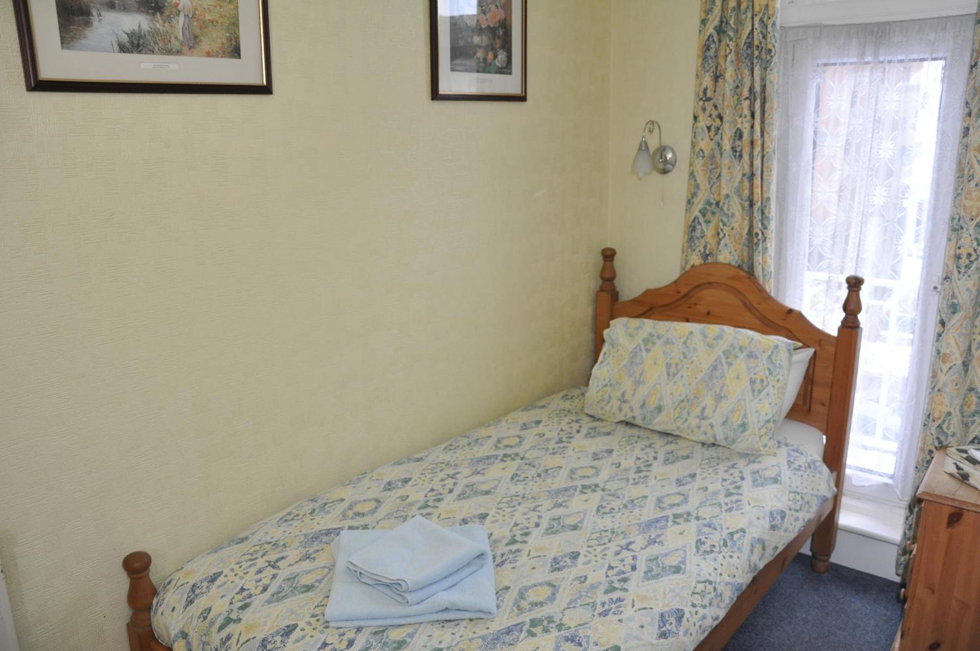 Chandos Premier Folkestone  Habitación foto